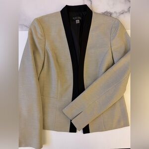🖤 Black Label Beige and Black Blazer

**Pristine Condition